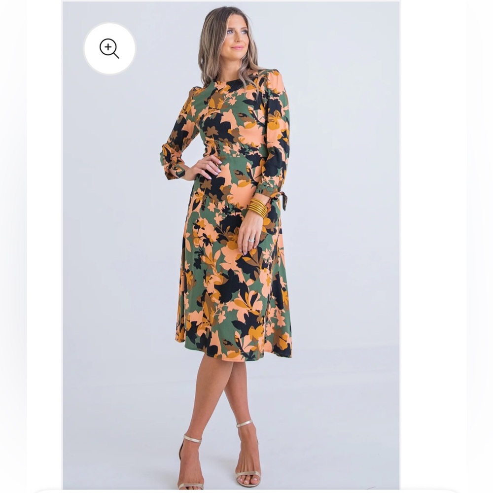 H8 Karlie‎ Fall Festival Floral Long Sleeve Dress
